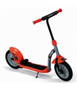 MONOPATTINO SCOOTER OUTSIDE